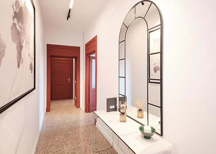 Elegant With View Of Castel Sant'angelo Apartment *