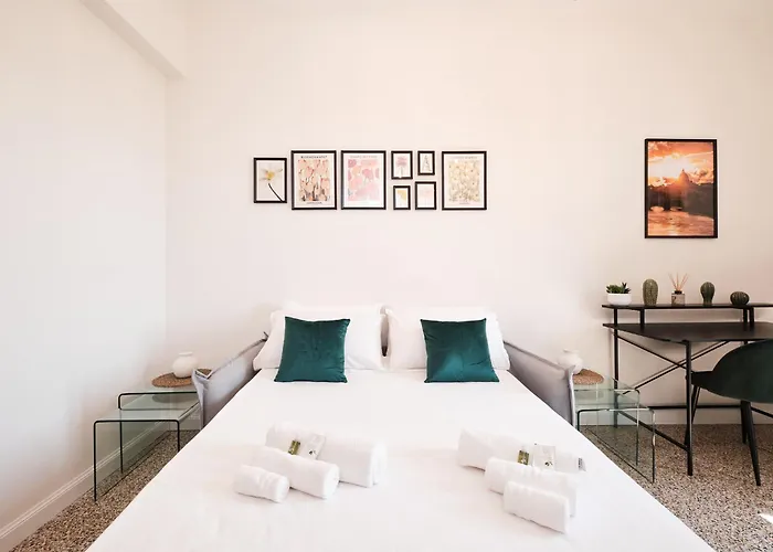 Elegant With View Of Castel Sant'angelo * Rom